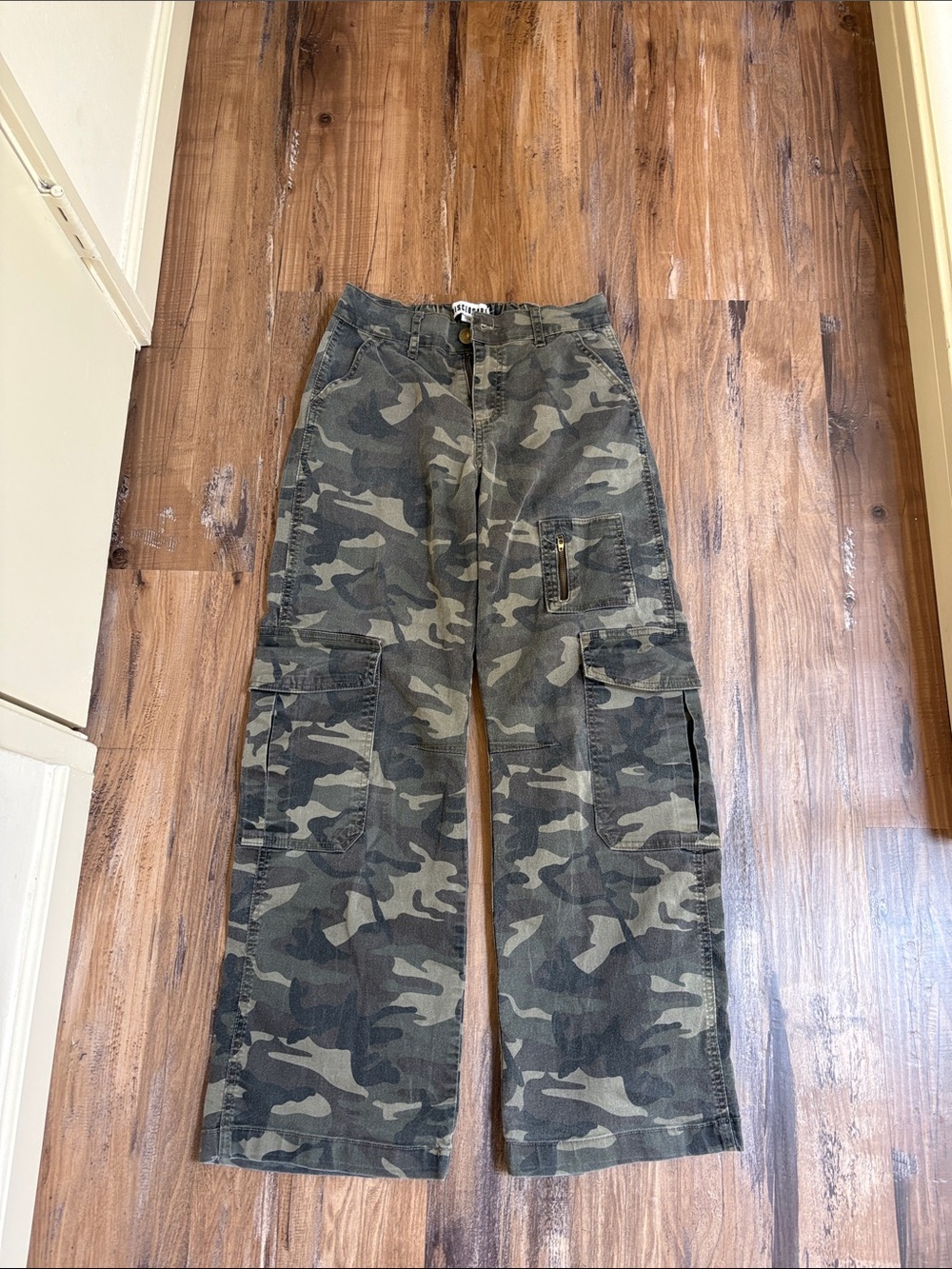 Women's Camo Cargo Pants — Green Camouflage Utility Style